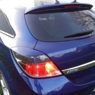 Opel Astra H GTC – Achterlichten spoilers