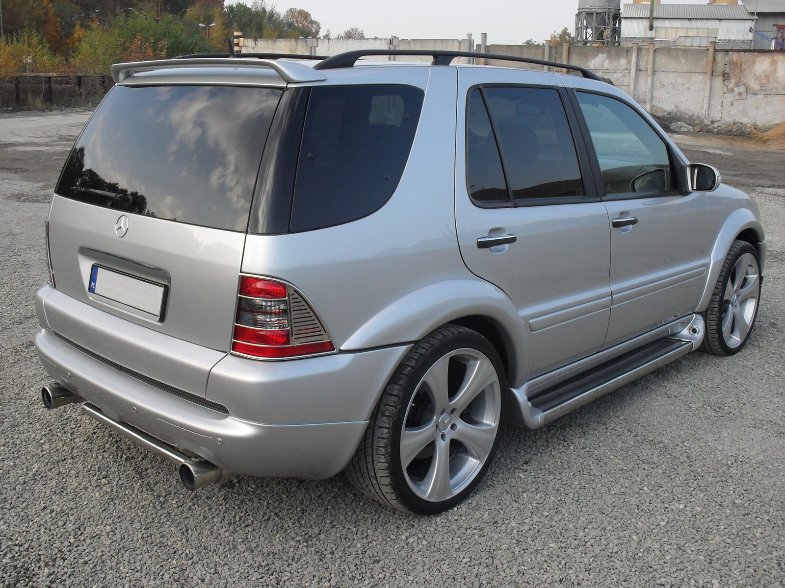 Mercedes ML (W163) - Dakspoiler