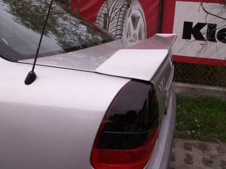 Mercedes C-Klasse W202 - Achterklep spoiler