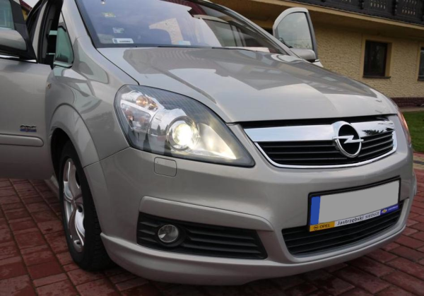 Opel Zafira B - Voorbumper spoiler